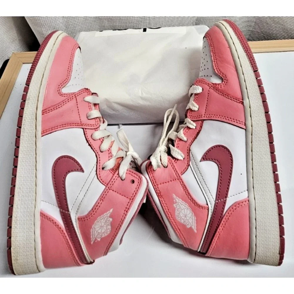 NIKE girls‎ Air Jordan DQ8423-616 pink white basketball shoes Sz 5Y